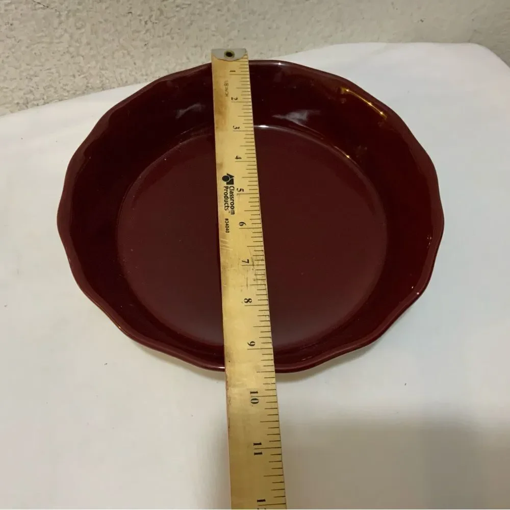 Tru Chef Stoneware Round Baking Dish 9.5” Scalloped Red USA